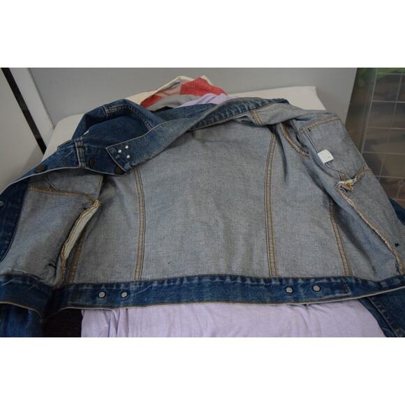 Vtg Levi's 70506-0216 Jean Jacket 42 Studs Custom Indian Native Horse Paint - Picture 10 of 10